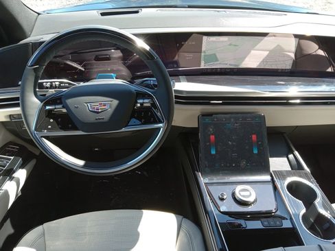 New 2026 Cadillac Escalade ESV Sport image 14