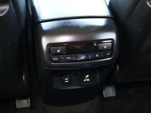 Used 2022 Hyundai Palisade SEL w/ 8P Bench Seat Package image 13