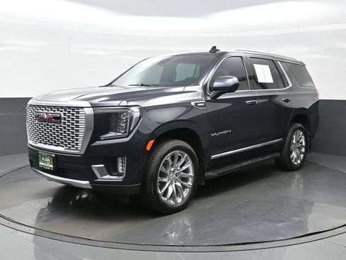 Used 2023 GMC Yukon SLT AWD/4WD image 2
