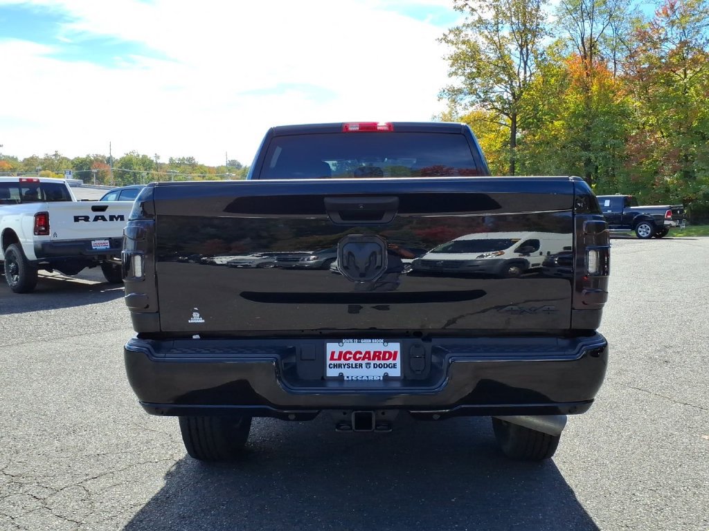 Used 2024 RAM 3500 Tradesman AWD/4WD image 5
