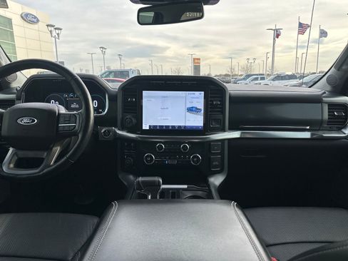 Used 2021 Ford F150 Lariat w/ Equipment Group 502A High image 13