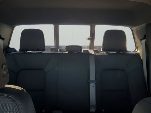 New 2026 GMC Canyon Elevation w/ Convenience Package image 41