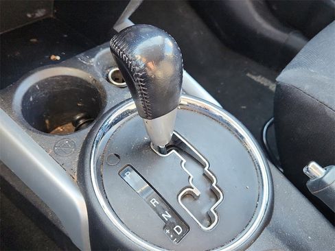 Used 2011 Mitsubishi Outlander Sport ES image 27