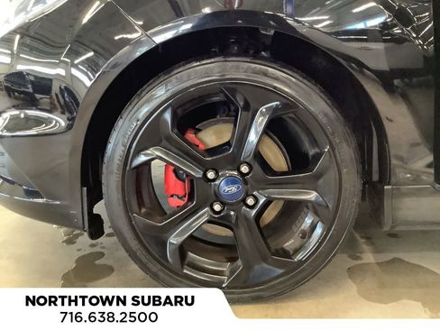 Used 2019 Ford Fiesta ST FWD image 22