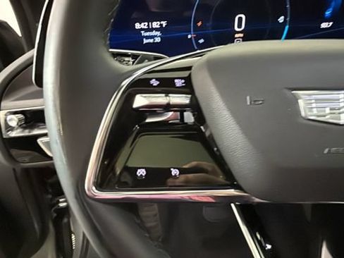 Used 2024 Cadillac Lyriq Tech RWD image 15