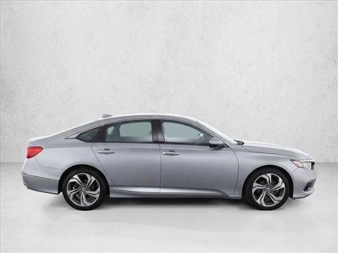 Used 2019 Honda Accord EX image 8