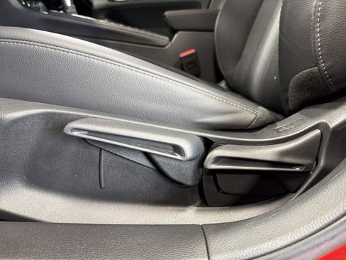 Used 2025 Honda Civic Sport image 20