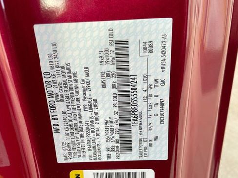 Used 2025 Ford Mustang Dark Horse image 28