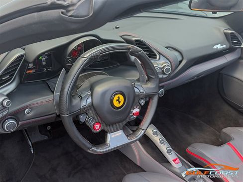 Used 2019 Ferrari 488 Spider RWD image 12