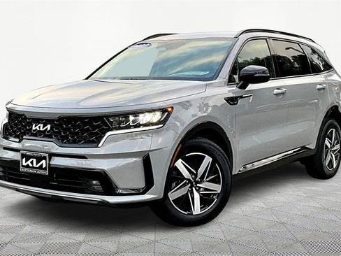 Certified 2023 Kia Sorento EX image 1