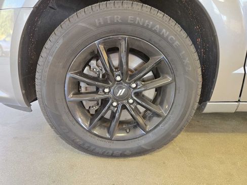 Used 2019 Dodge Grand Caravan GT FWD image 34