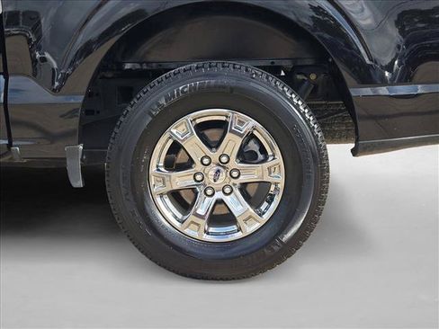 Used 2022 Ford F150 XLT w/ Equipment Group 302A High RWD image 21