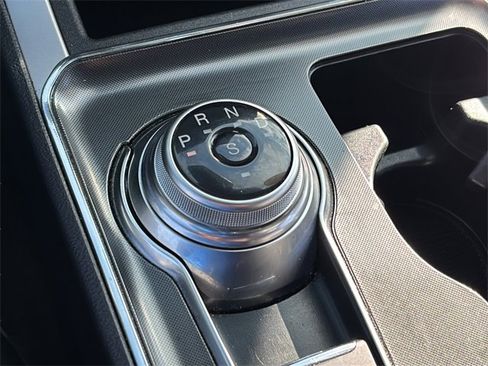 Used 2024 Ford Edge ST-Line image 33