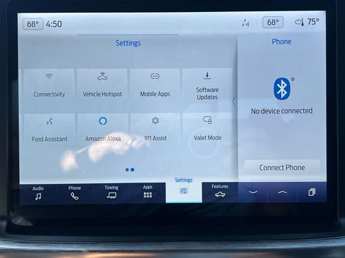 Used 2022 Ford F150 Lariat w/ Trailer Tow Package image 41