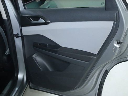 Used 2023 Volkswagen Taos S image 31