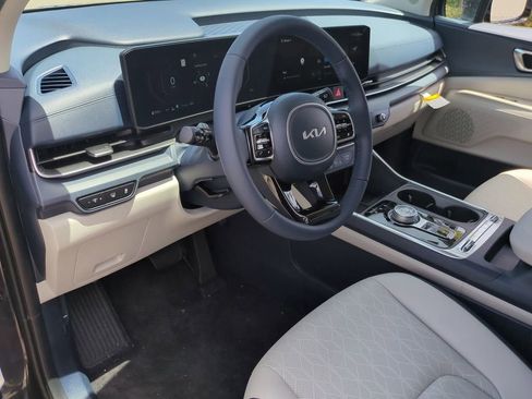 New 2026 Kia Carnival SX image 13
