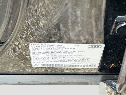 Used 2019 Audi Q5 2.0T Premium image 33