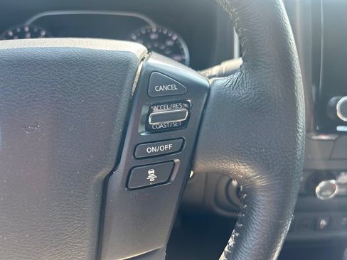 Certified 2022 Nissan Frontier SV w/ Technology Package AWD/4WD image 16