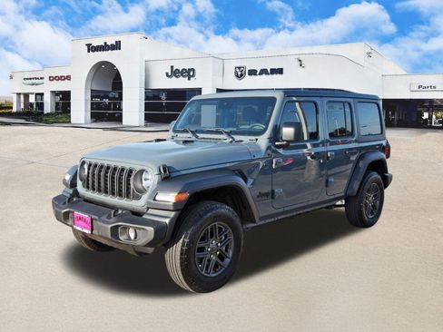 Used 2024 Jeep Wrangler Sport S image 3