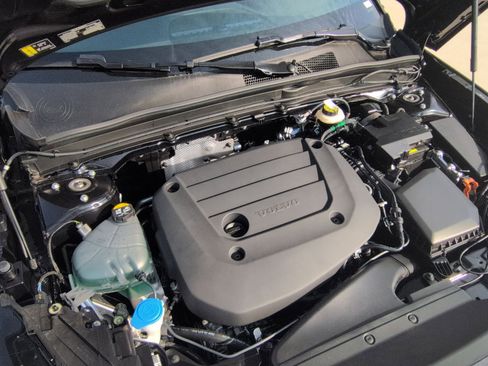 New 2026 Volvo XC40 B5 Ultra w/ Protection Package Premier image 28