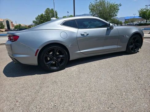Used 2024 Chevrolet Camaro LT RWD image 7