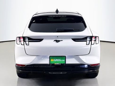 Used 2021 Ford Mustang Mach-E Premium image 8