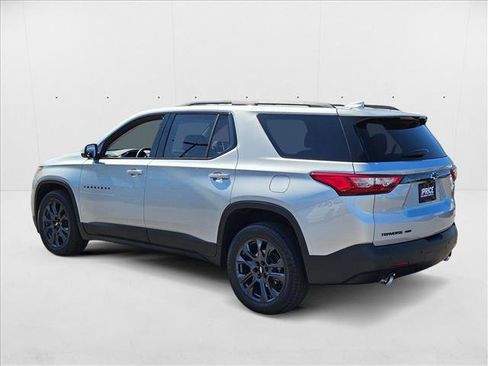 Used 2021 Chevrolet Traverse RS image 8