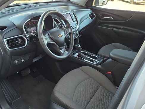 Used 2020 Chevrolet Equinox LT image 12