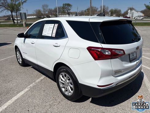 Used 2021 Chevrolet Equinox LT FWD image 19