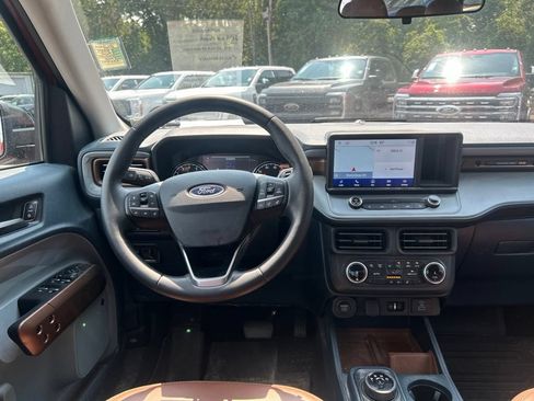 Used 2024 Ford Maverick Lariat w/ FX4 Off-Road Package AWD/4WD image 15