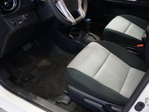 Used 2016 Toyota Prius C Three image 21