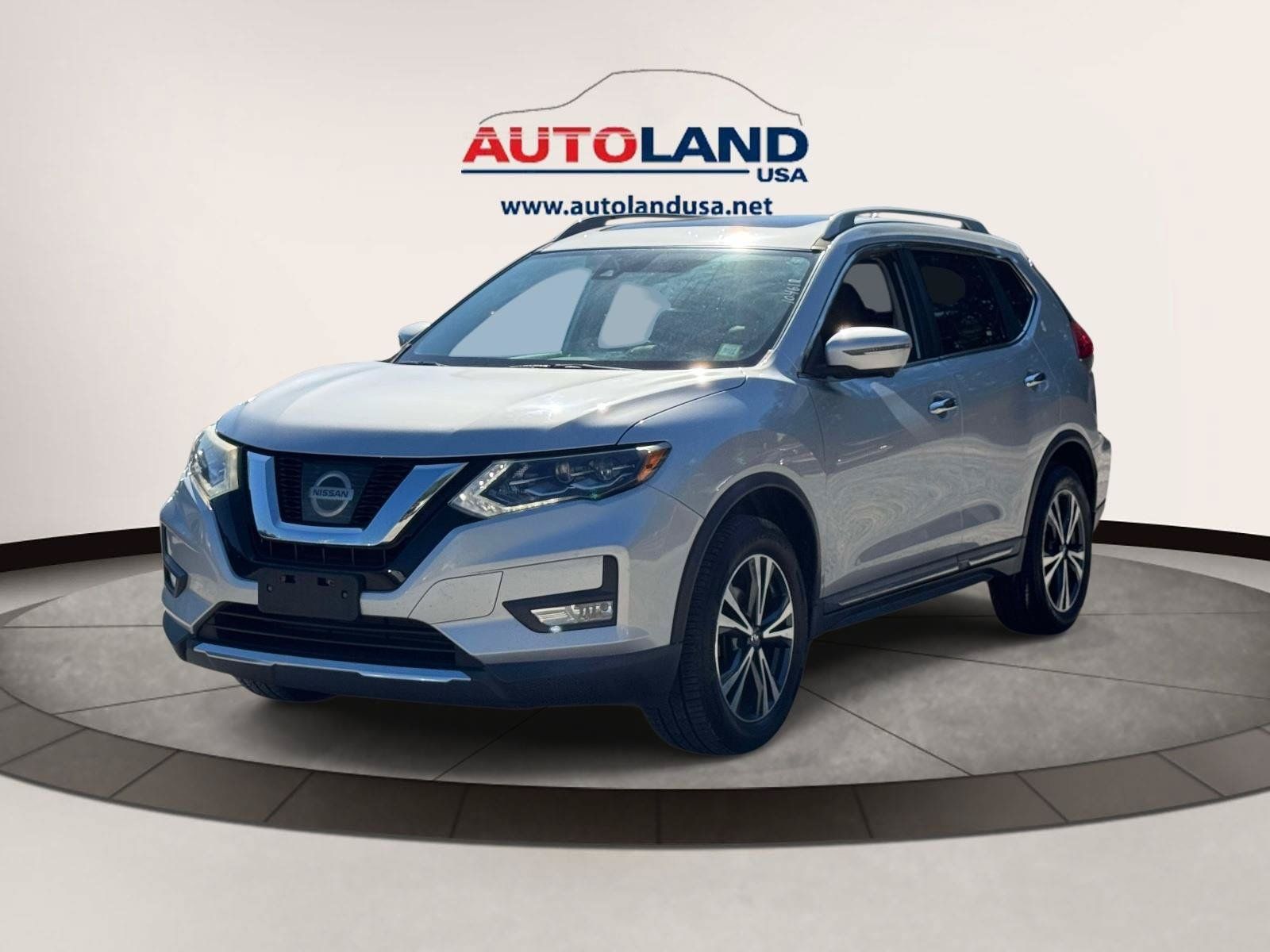 Used 2017 Nissan Rogue SL w/ SL Premium Package AWD/4WD image 1