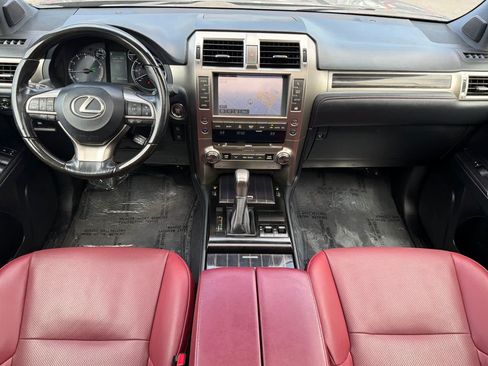 Used 2020 Lexus GX 460 Premium w/ Premium Package AWD/4WD image 3