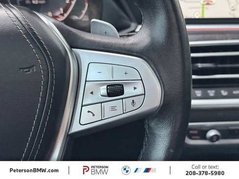 Used 2022 BMW X7 xDrive40i w/ Premium Package image 26