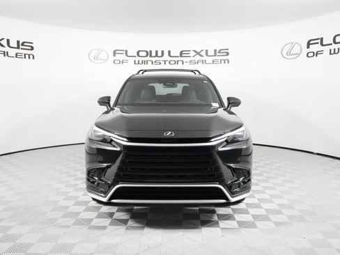 New 2026 Lexus TX 500h AWD image 2