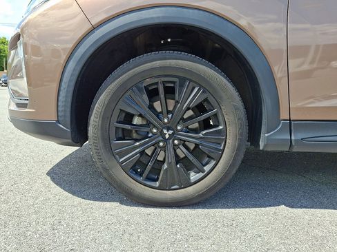 Used 2018 Mitsubishi Eclipse Cross LE AWD/4WD image 9