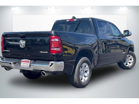 Used 2023 RAM 1500 Laramie AWD/4WD image 13