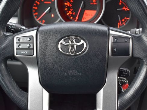 Used 2010 Toyota 4Runner SR5 AWD/4WD image 25