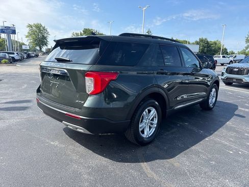 Used 2023 Ford Explorer XLT w/ Equipment Group 202A AWD/4WD image 7
