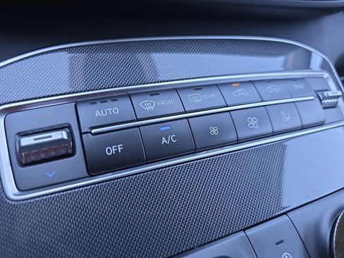 Used 2021 Hyundai Santa Fe SEL w/ Convenience Package FWD image 23
