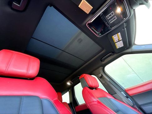 Used 2019 Land Rover Range Rover Sport HSE Dynamic image 14