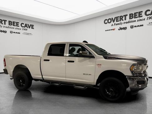 Used 2021 RAM 2500 Tradesman w/ Chrome Appearance Group image 12