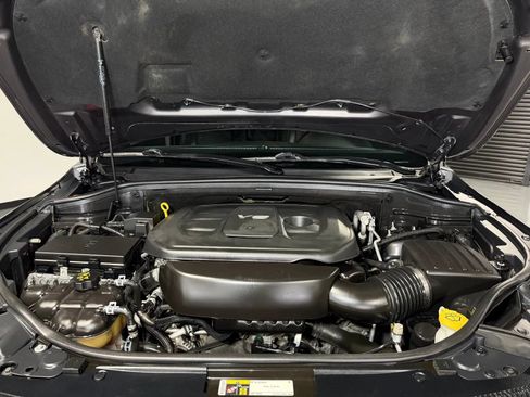 Used 2018 Jeep Grand Cherokee Altitude AWD/4WD image 8