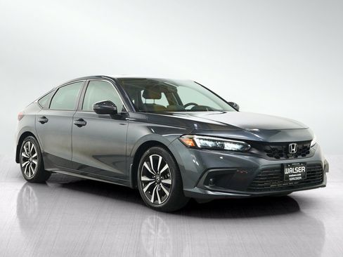 Used 2024 Honda Civic EX-L image 7