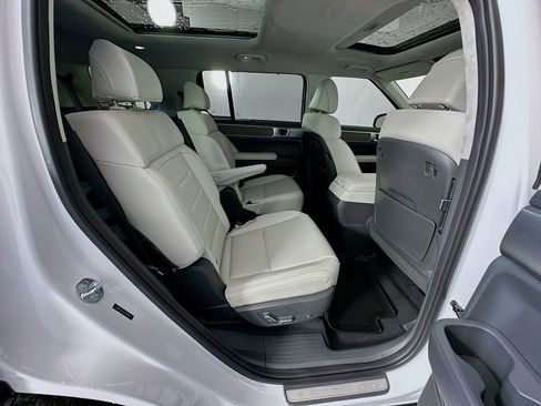 Certified 2026 Hyundai Santa Fe Calligraphy AWD/4WD image 28