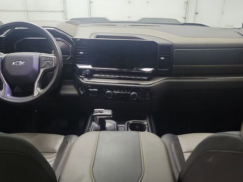 Used 2024 Chevrolet Silverado 1500 ZR2 w/ Technology Package image 20