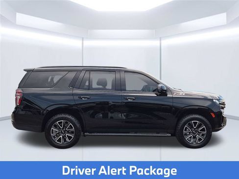 Used 2023 Chevrolet Tahoe Z71 w/ Luxury Package AWD/4WD image 8