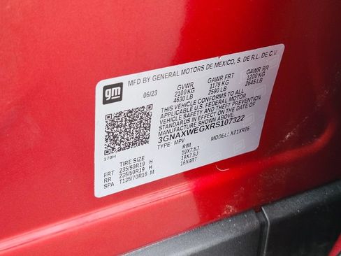 Used 2024 Chevrolet Equinox RS AWD/4WD image 32