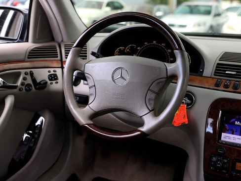 Used 2001 Mercedes-Benz S 500 image 28