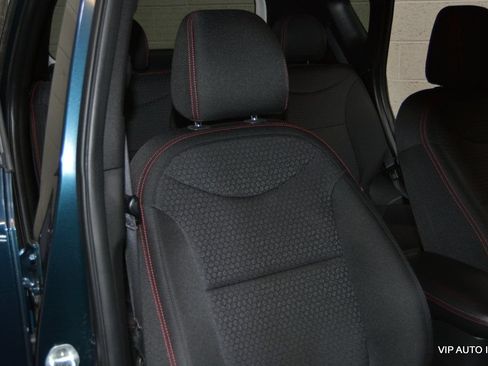 Used 2018 Kia Soul + FWD image 17